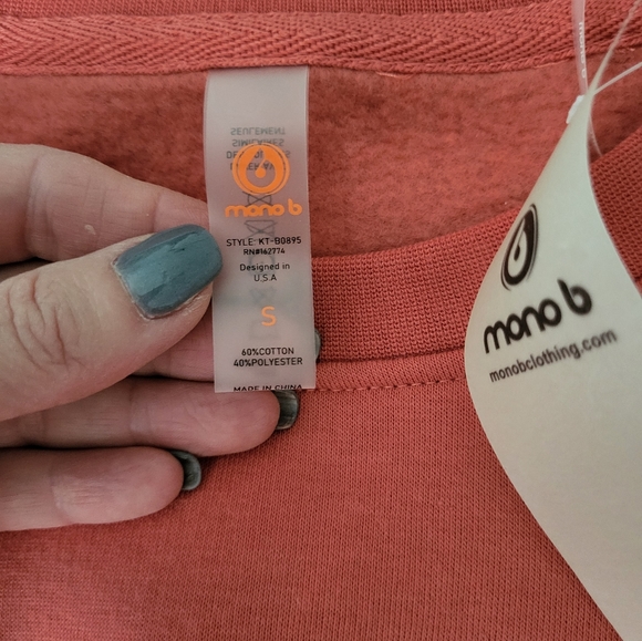 Mono B cropped sweatshirt - Picture 4 of 4